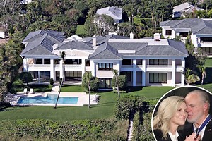 Rush Limbaugh leaves wife $50M Florida mansion with 7 bedrooms and private beach