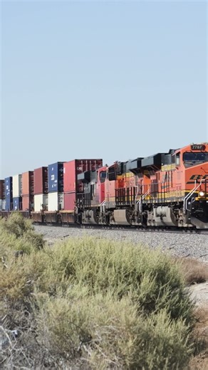 Double Stacked Containers BNSF Freight Monster #trains #freighttrain #viral