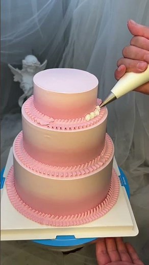 #cake #caketraining Pink three-layer