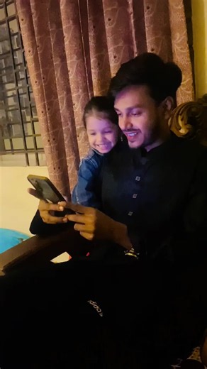 ওর সাথে আমার এত মিল — বাচ্চা হয়ে যাওয়া প্রেমের মজার গল্প
