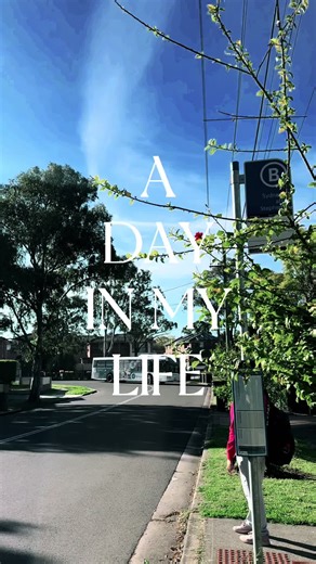 In my vloggerist era 🤣 Join me at school and work today ✨ Laban lang kabayan! 💪🏻 #filosinaus #filipinostudentinaus🇵🇭🇦🇺 #life #school #work #site #office #officelife #civilengineer #engineerlife #engineerinaction #estimator #estimatorlife