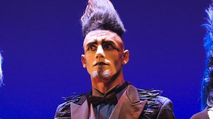 THE OPERA LOCOS débarque en France pour Noël ! 🎁🎅🏼👨🏼‍🎤 | Encore Un Tour