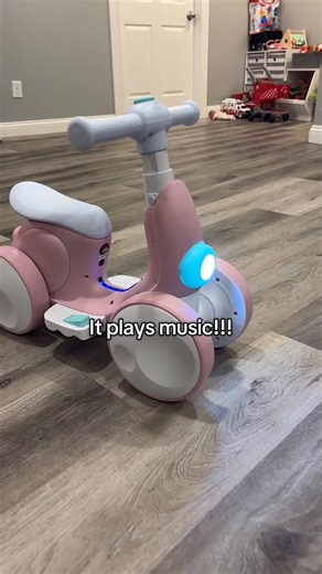 248K views · 629 reactions | This balance bike is definitely the best Christmas gift of the year! ✨ Two riding modes, Bluetooth music, and a fun bubble machine for endless joy! FREE SHIPPING 40% off!!! Guys, this blows bubbles as they gooooo. So cute! Comes in other colors | Donna K Okituk | Facebook