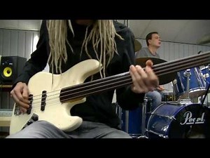 Fretless Funk Bass & Drum Grooves