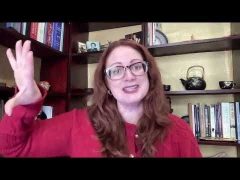 30 9 Tips to Quiet Your Inner Critic (So You Can Make it through the Holidays without a Meltdown)