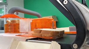 Automate Your Comfort Food Prep With An IoT Grilled Cheese Robot