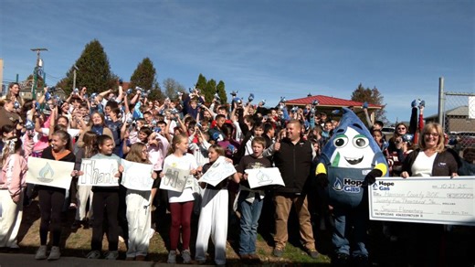 Hope Gas donates $25,000 to new playground at Simpson Elementary