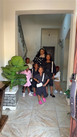 Year-End Praise in God's Presence