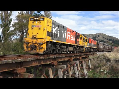 KiwiRail Freight Train Rescue Mission (HD)