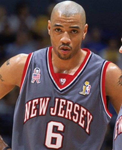 Kenyon Martin’s best dunks compilation featuring powerful poster dunks, high-flying alley-oop finishes, strong contact dunks, explosive athleticism, and elite vertical leap. One of the most underrated dunkers in NBA history, Kenyon Martin brought incredible power, energy, and athleticism to every highlight. 🏀🔥 #KenyonMartin #NBAHighlights #DunkCompilation #NBAHistory #Basketball