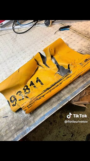 Réparation du Misscat - Rénovation Flotteur Semi Rigide