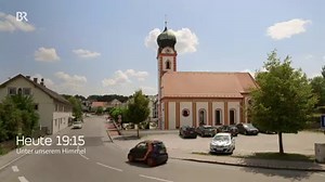 Bayerische Dörfer verlieren immer mehr ihr Gesicht. Ortsmitten verwaisen. Doch manche Gemeinden ziehen alle Register, um neue Anziehungspunkte zu schaffen. Wie das geht? ► Um 19.15 Uhr bei "Unter unserem Himmel" im BR Fernsehen | BR - Bayerischer Rundfunk