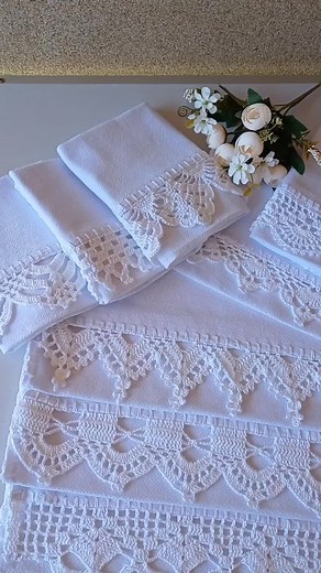 DIY Crochet Dishcloth Tutorial by Elis Revert