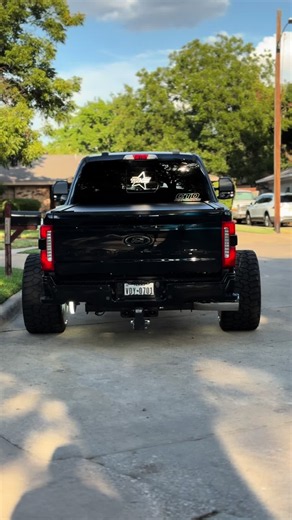 She luvin it — F250 truck video (TruckTok)