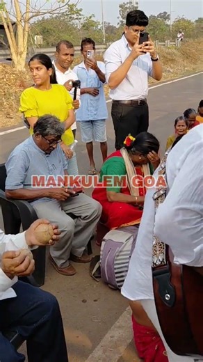 Felly Gomes entertains Chimbelkars who are fighting against Unity Mall, Prashashan Stambh projects.