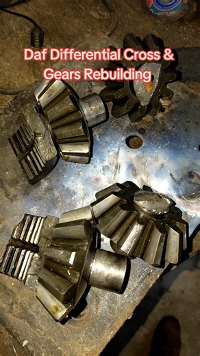 Daf Differential Cross Gear Rebuild #fyppppppppppppppppppppppp #truck #workshop #mechanic #machining