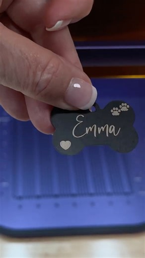 Watch Me Make a Custom Dog Tag with WeCreat Lumos in Seconds