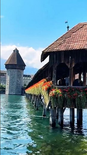 ✨🇨🇭Lucerne: Waterfront and Old Town at Sunset⛵️⛰️