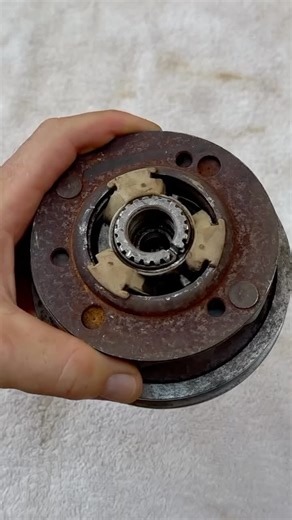 Full disassembly reassembly tutorial for the Honda Ruckus Metropolitan now on YouTube! 😎🙌 👉 Link in bio or search Mitch’s Scooter Stuff! #MitchsScooterStuff #HondaRuckus #HondaMetropolitan #ScooterDIY #ScooterMaintenance #mauiscooterservice #mauiscootermechanic #youtubetutorial | Mitch's Scooter Stuff