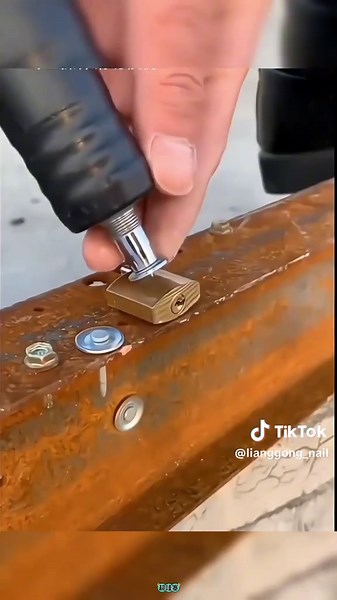 TikTokでLianggongさんをチェック！