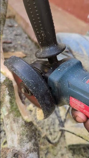 You Won’t Believe This Grinder Trick! 😱