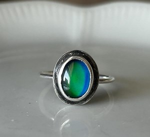 Sterling Silver Mood Ring / Color Changing Ring / Mood Ring in Sterling Silver / Emotion Feeling Mood Gemstone Ring / Magic Ring - Etsy