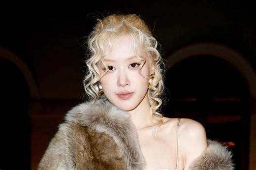 Rosé Invokes Late Nights, Vintage Nintendo on ‘Rosie’ Track list