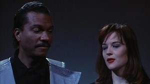 Гостья из космоса (1993) / Alien Intruder (1993)