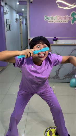 Me engañaroon 😢 Profilaxis, curaciones, ortodoncia y más 🤩🦷🪥 📍 Entre Av Carlos Mariategui, Av. Revolución y Av. Alamos - Villa el Salvador ⌚️Lunes A Sabado de 9:00 a.m - 08:00 p.m 📱 948 114 833 Producido y editado por: @frannyoficial #odontologia #ortodoncia #villaelsalvador #peru🇵🇪 #dentista ESTE VIDEO NO INFRINGE LAS NORMAS DE LA COMUNIDAD DE TIKTOK ‼️🚨