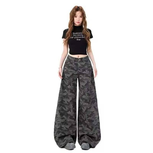 Tin Nwet Nwet Wai | biggy jean ဒဲ့ပွ Code 3304 Price 42000 Instocks အထည်အသင့်ရှိ Size -S,M,L,xl,xxl | Instagram