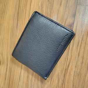 Premium Leather Men Bifold Wallet with RFID Blocking