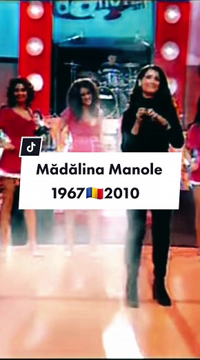 Mădălina Manole-Te-am văzut,mi-ai plăcut#A fost o cântăreață,compozitoare,născută în orașul Vălenii de Munte,jud.Prahova#In 1988 a participat la Festivalul de Muzică Usoara Mamaia cu piesa,,Un om sentimental