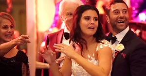 Bride Is Blown Away By Mom’s Big Surprise On Her Wedding Day