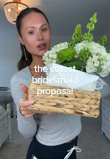 Cutest bridesmaid proposal: maid of honor surprise