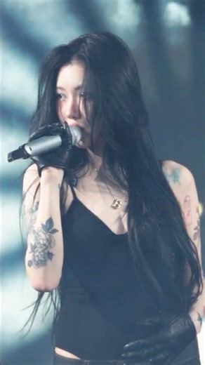 백예린(Yerin Baek) 'Seeking happy in the crowd' Live #shorts