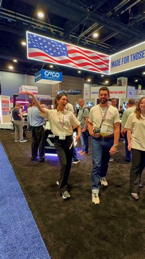 Fit Check: Exhibitor Edition 💁‍♂️ 💁‍♀️