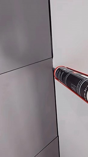 3.7K views | Comment appliquer un joint de silicone à la salle de bain ? #btp #jointoyer #sdb #carrelage #astuces #france 泌 | Blog-turquoise67 | Facebook