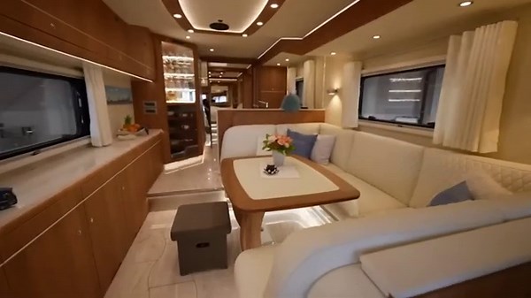 Top 10 most luxurious buses in the world