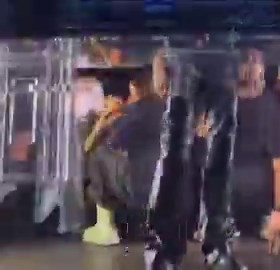 OMG! FIRST TIME SEEING THIS VIDEO, DID THEY KISSED?!