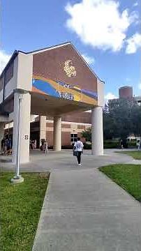 University of Central Florida Campus Tour #ucf #campuslife #campustour #orlandoflorida #usa