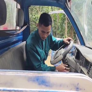 80K views · 880 reactions | Girl had an accident a truck dumper truck fall down​ in water and fails recovery Part 25 | Cordle Family | Facebook