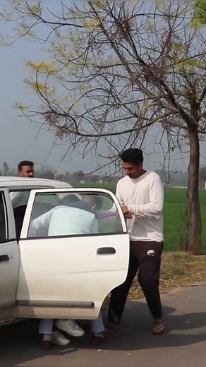 1.7M views · 57K reactions | Pind di kudi #shorts #lovestory #viralreels #comedyreels #fbreels | Jb Masti | Facebook