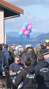 On April 21st, a bunch of brave souls jumped into the chilly waters in Seattle to help Jill Vedder and Eddie raise funds and awareness for EB Research Partnership. Epidermolysis Bullosa, or EB, is a genetic skin disorder that affects kids like Patterson, an 8-year-old who led the charge into the ocean. Want to join them in making waves? 🌊🌊🌊 You can join Team Vedder and be entered to win one-of-a-kind items until May 1st! Top fundraisers on Team Vedder will be entered to win one of the great p