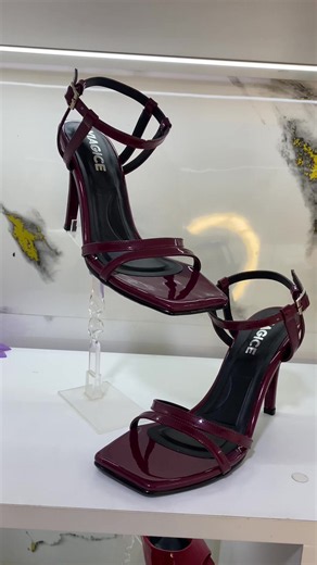 ✨👠 ¡Llegó el nuevo modelo XIARA de VIAGICE! 👠✨ Elegancia, estilo y comodidad en un solo diseño. 💖 Nuestro nuevo modelo Xiara con taco de 9 cm está diseñado para hacerte lucir segura, femenina y sofisticada en cualquier ocasión. ✅ Disponible en todas las tallas. 📩 Escríbenos y asegura el tuyo antes de que se agoten.📱902006453@VIAGICE MODA @Cyberxpress.shop @VIAGICE👠✨️💜 #ModaFemenina ✨#ventaxmayorymenor💯confiables👌 #enviosatodoelperu🚚📦💯 #EleganciaQueBrilla #lostiemposdediossonperfectos