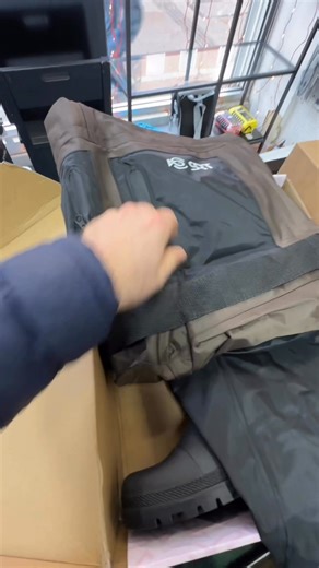 🔥 THE ULTIMATE FOOTWEAR LINE-UP AT LOCK STOCK & TACKLE! 🔥 From the shallows to the storms — we’ve got your feet sorted. Just dropped a fresh video showing off three absolute weapons in our footwear range, built for anglers who don’t back down from the elements 👇 🟦 SRT PVC Luxe Chest Waders Full coverage, full confidence. Tough, reliable, and ready for the dirtiest missions. 🟡 VASS All Seasons (Calf-High Boot) That perfect just-above-the-ankle sweet spot — lightweight, rugged, and born for y