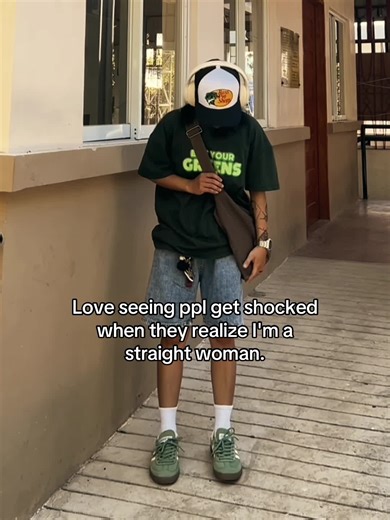 Understanding Androgynous Relationships and Identity