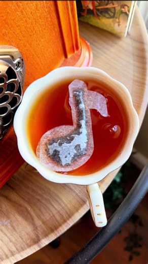 Spring is almost here. What’s your favorite spring album? #fleetfoxes