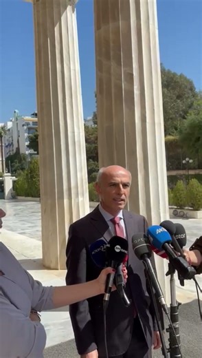 Δήλωση Γιώργου Γαβρήλου στο Περιστύλιο της Βουλής