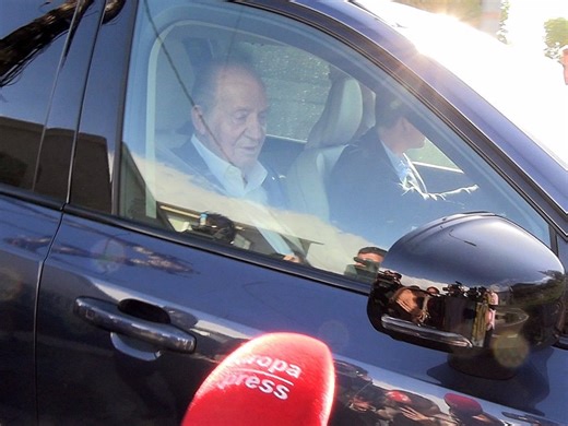 Primeras imágenes del Rey Juan Carlos tras la publicación de las fotografías con Bárbara Rey