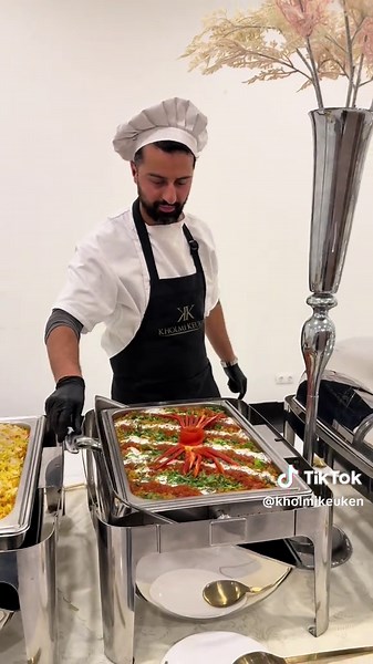 Explore Traditional Afghan Cuisine: Dishes & Recipes